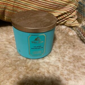 White Barn Island Margarita Candle in Turquoise and Gold